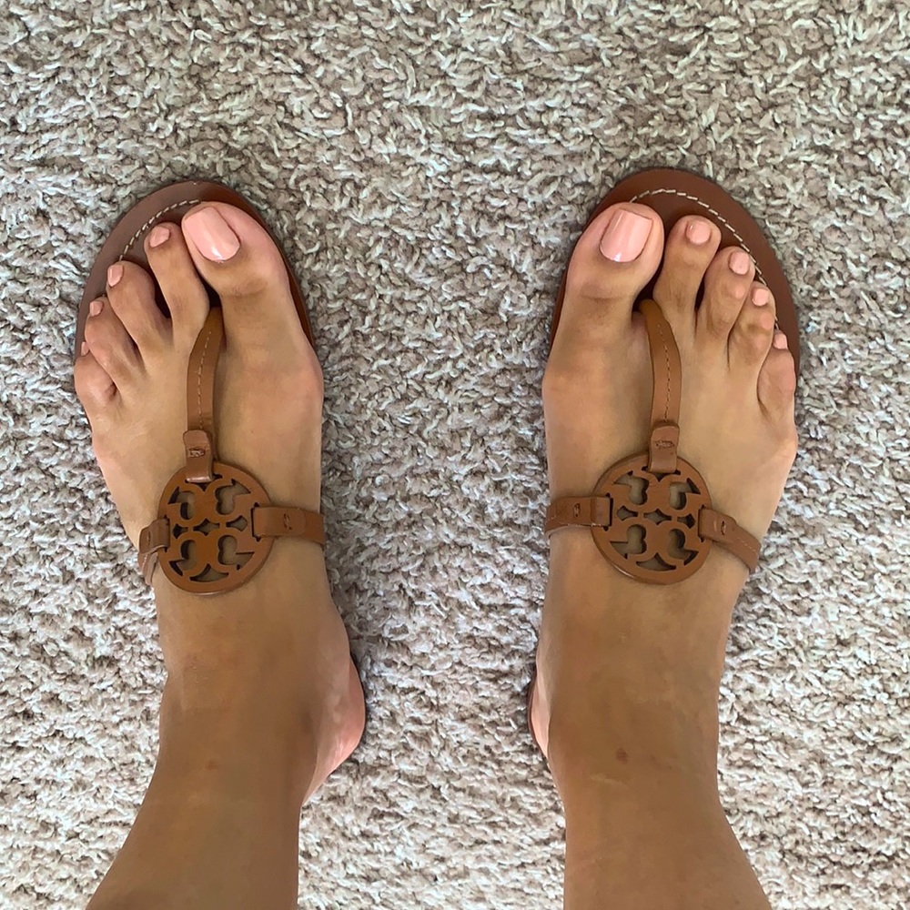 Tory Burch Mini Miller leather thong sandal